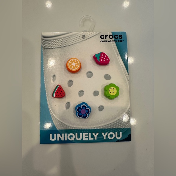 CROCS Charms - Picture 3 of 3